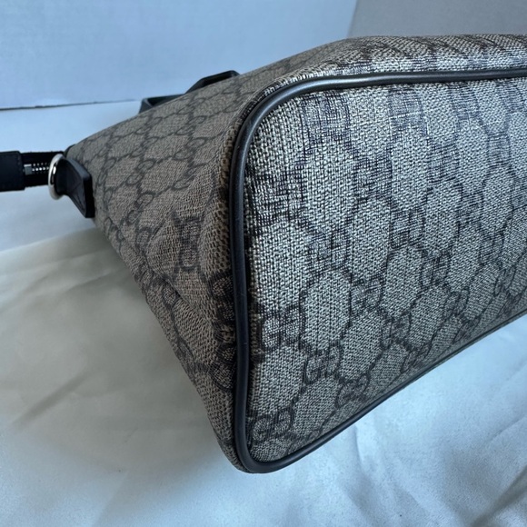 Authentic Gucci Beige GG Supreme Convertible Small Tote - Picture 9 of 16